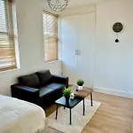 Studio In The Heart Of Greenwich